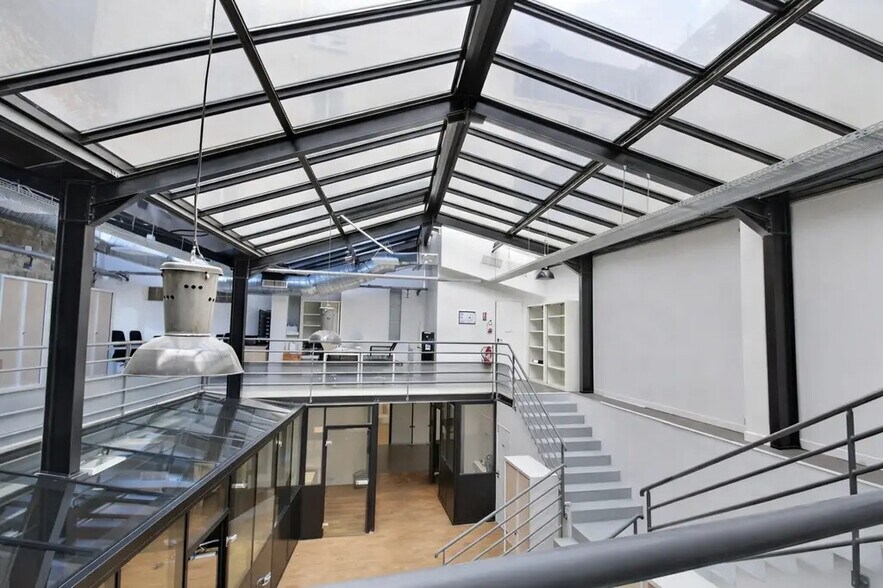 205 Rue Du Faubourg Saint-Martin, Paris en venta - Foto del interior - Imagen 3 de 5