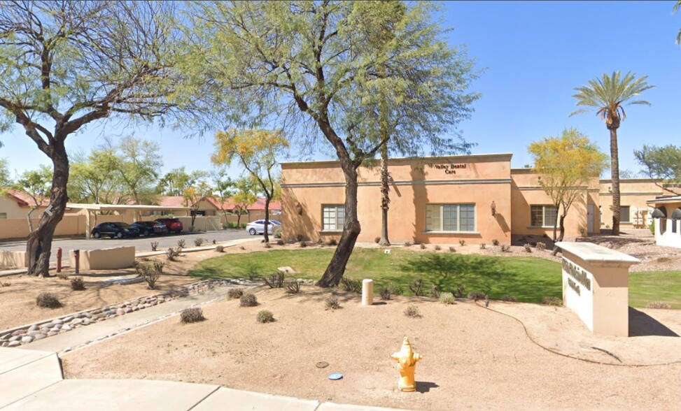 1300 N McClintock Dr, Chandler, AZ en alquiler - Foto del edificio - Imagen 1 de 2