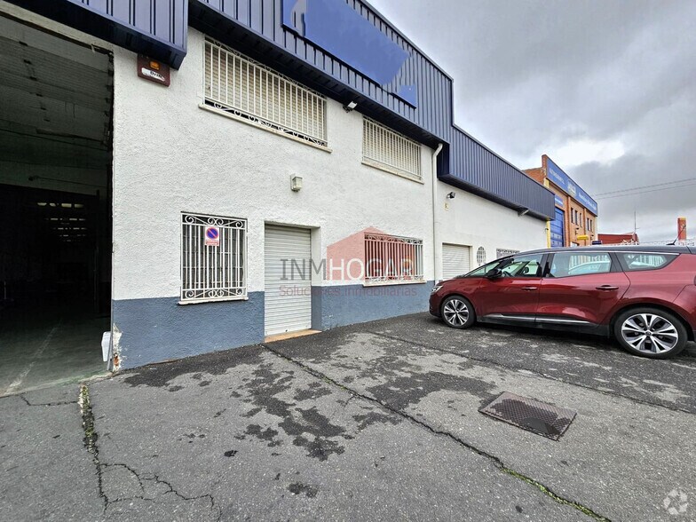Nave en Ávila, Ávila en venta - Foto principal - Imagen 1 de 20