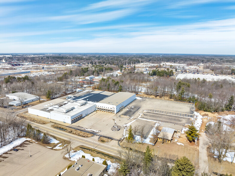 2655 E Richmond St, Shawano, WI en alquiler - Foto del edificio - Imagen 1 de 30