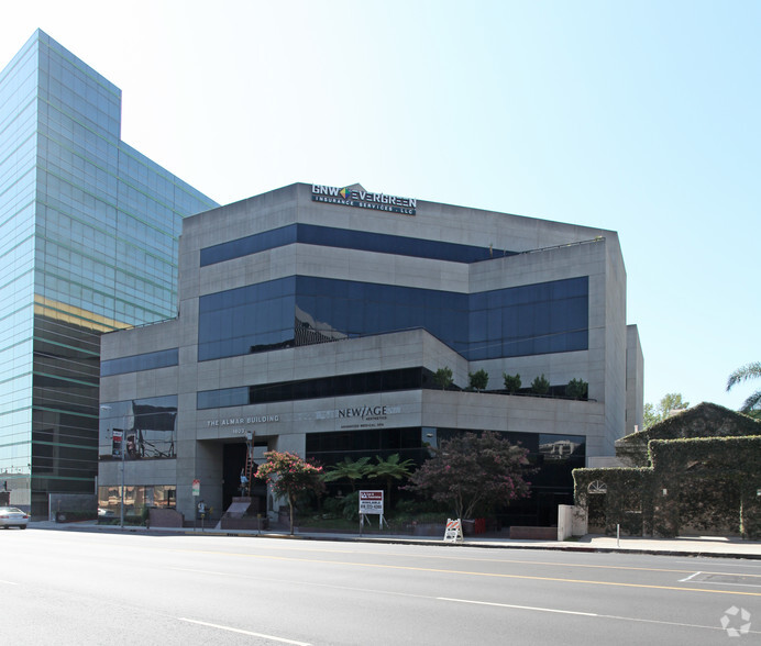 16030 Ventura Blvd, Encino, CA en alquiler - Foto del edificio - Imagen 1 de 7