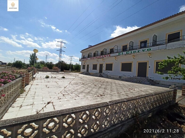 Hotel y hospedaje en Aliseda, Cáceres en venta - Foto del edificio - Imagen 3 de 40