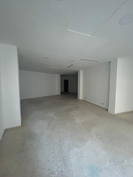 Local en Córdoba, Córdoba en venta - Foto del edificio - Imagen 3 de 10