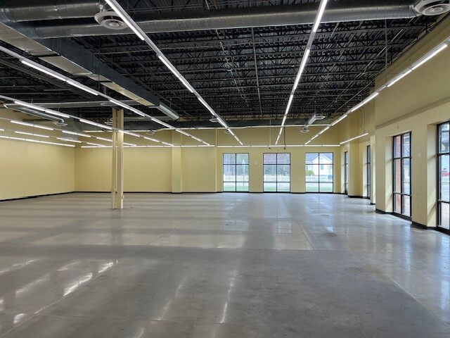 3910 Schofield Ave, Weston, WI en alquiler - Foto del interior - Imagen 2 de 7