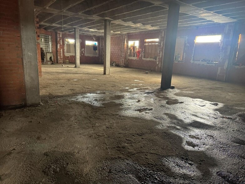Nave en Torrejón de Ardoz, Madrid en venta - Foto del edificio - Imagen 3 de 3