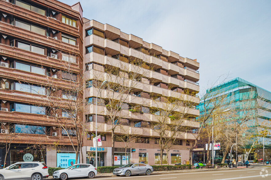 Paseo General Martínez Campos, 46, Madrid, Madrid en alquiler - Foto del edificio - Imagen 2 de 3