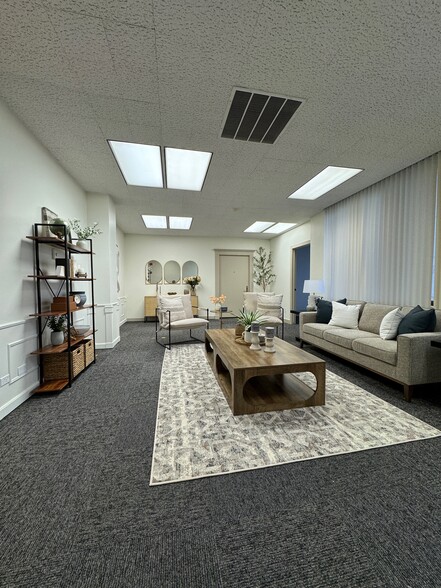 330 Shoup Ave, Idaho Falls, ID en alquiler - Foto del interior - Imagen 3 de 29