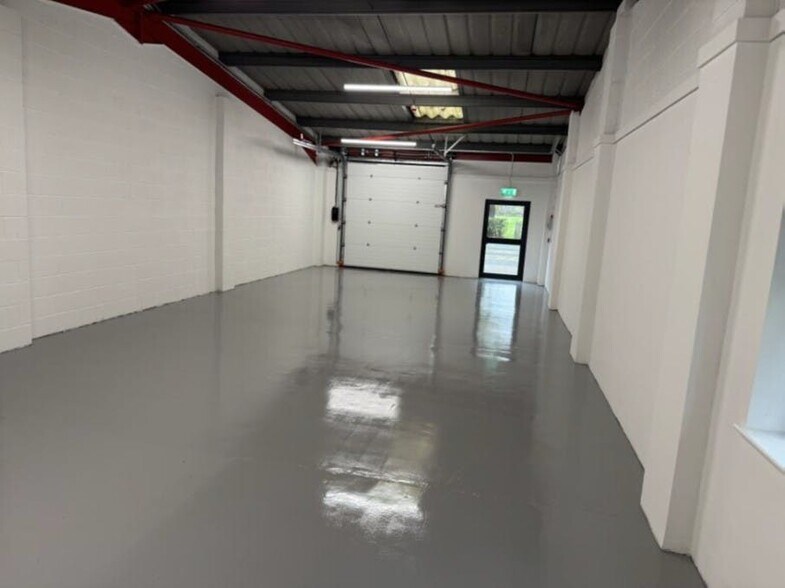 Whitefield Ct, Warrington en alquiler - Foto del edificio - Imagen 3 de 3