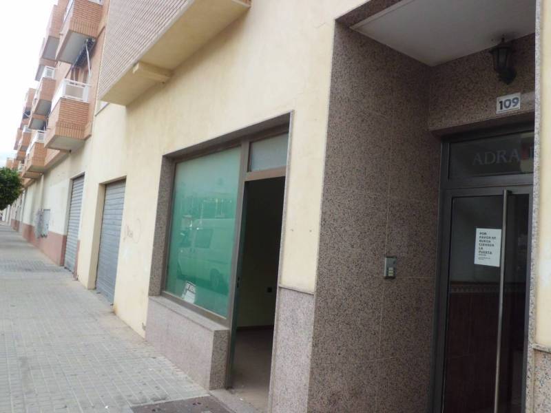 Local en El Ejido, Almería en venta Foto del edificio- Imagen 1 de 12