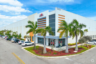 Más detalles para 5801 E 10th Ave, Hialeah, FL - Nave en alquiler