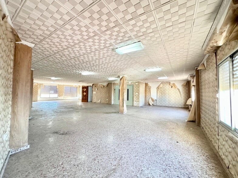 en L'Alcúdia, Valencia en venta - Foto del edificio - Imagen 3 de 23