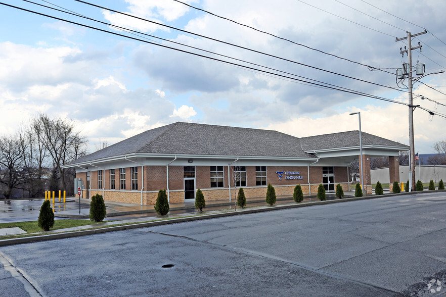 321 Meridian Ave, Scranton, PA en alquiler - Foto del edificio - Imagen 2 de 2