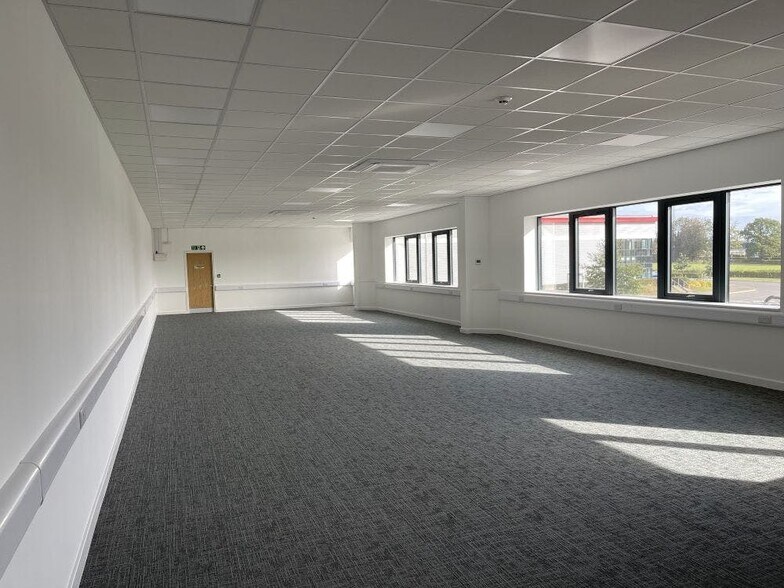 Unit 1129 Silverstone Park, Buckingham Rd, Silverstone en alquiler - Foto del edificio - Imagen 3 de 11