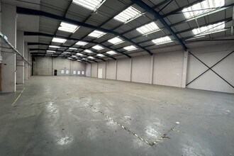 Albany Park, Camberley en alquiler Foto del interior- Imagen 2 de 2