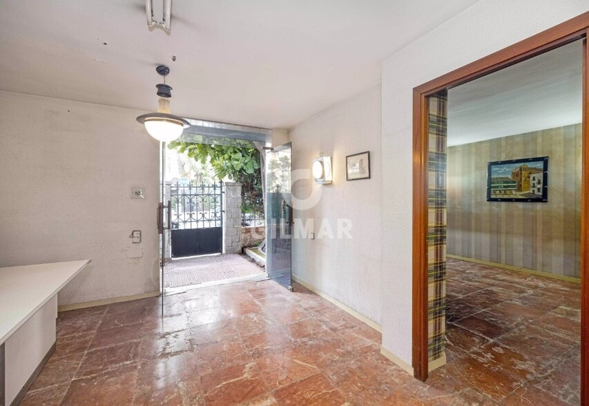 Local en Málaga, Málaga en venta - Foto del edificio - Imagen 3 de 6