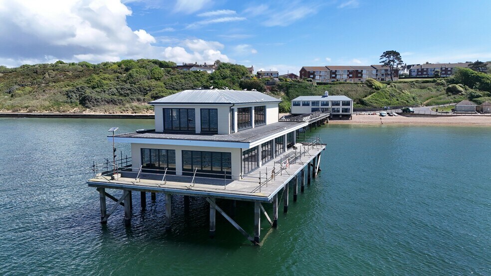 Totland Pier, Totland Bay en venta - Foto del edificio - Imagen 3 de 15