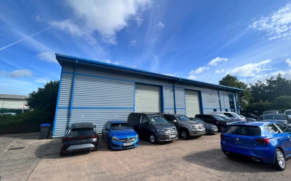 Denbury Ct, Exeter en venta - Foto del edificio - Imagen 2 de 5