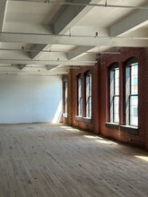 701 Seneca St, Buffalo, NY en alquiler Foto del interior- Imagen 2 de 6