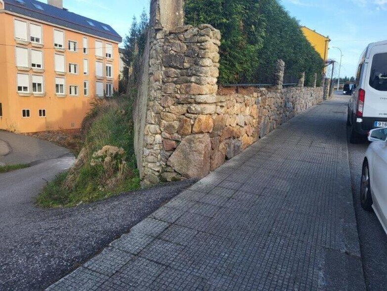 Terreno en Xove en venta - Foto del edificio - Imagen 3 de 8