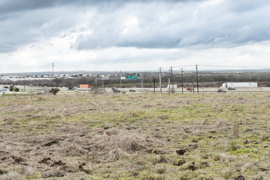 0 Interstate 35 Frontage Rd, New Braunfels, TX en venta - Foto principal - Imagen 2 de 7