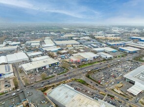 Commerce Way, Croydon en alquiler Vista aérea- Imagen 1 de 21