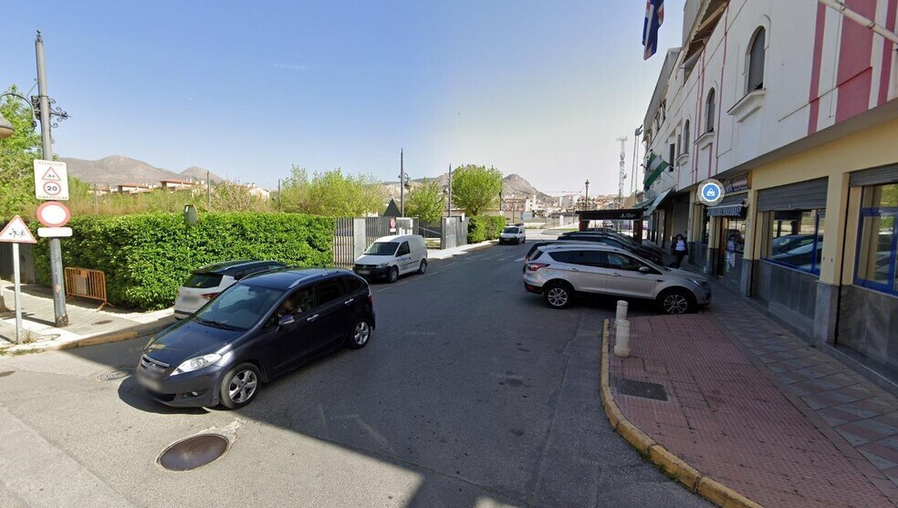 Calle Puerto Rico, 42, Atarfe, Granada en venta - Foto del edificio - Imagen 3 de 6