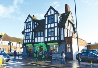 Más detalles de 38 Selhurst Rd, London - Local en venta