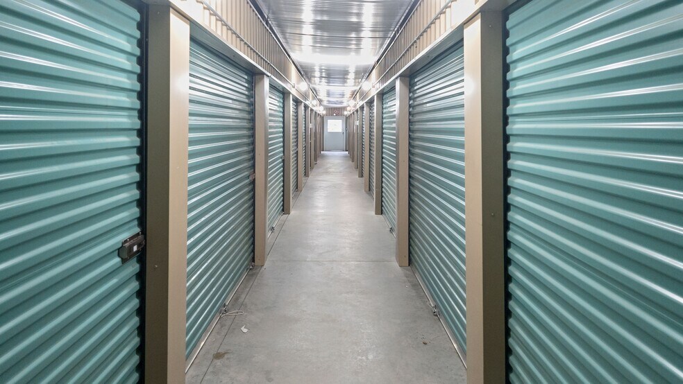 Copper Storage 29-Property SE Portfolio cartera de 29 inmuebles en venta en LoopNet.es - Foto del edificio - Imagen 2 de 8