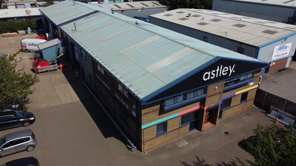 18 Linnell Way, Kettering en alquiler - Foto principal - Imagen 1 de 2