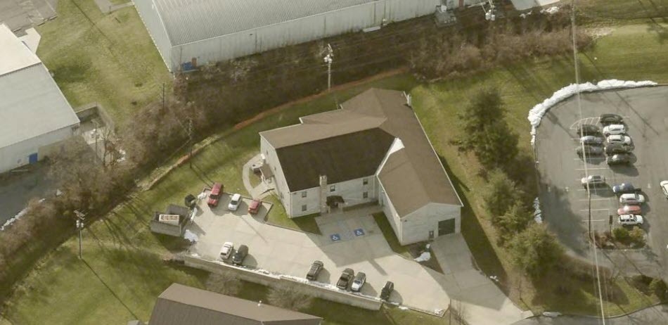 3678 Crescent Ct E, Whitehall, PA en alquiler - Foto del edificio - Imagen 1 de 6