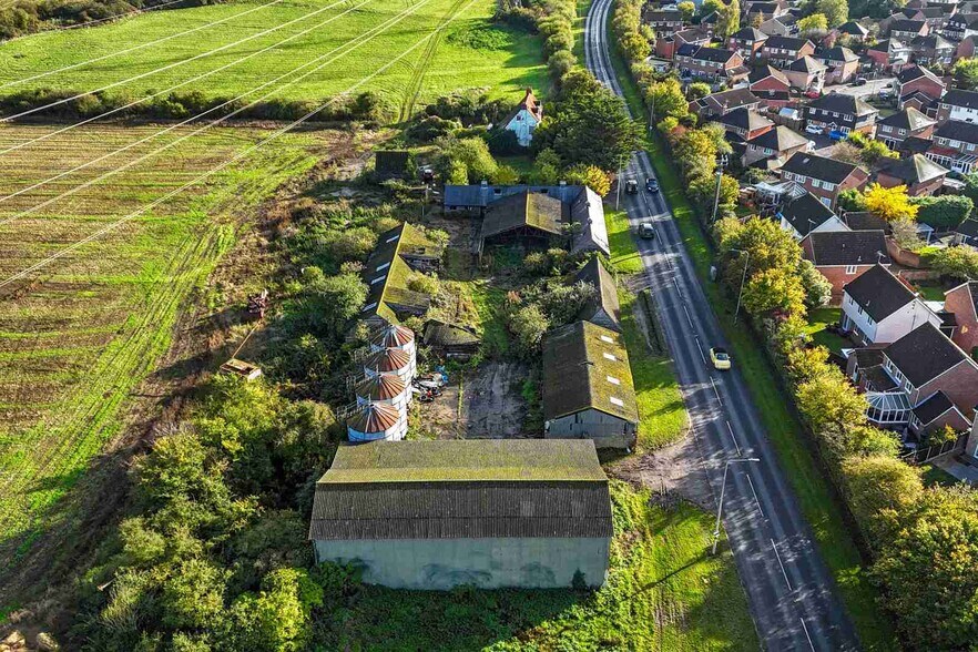 Burnham Rd, South Woodham Ferrers en venta - Foto del edificio - Imagen 3 de 6