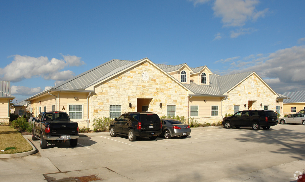 33300 Egypt Ln, Magnolia, TX en alquiler - Foto del edificio - Imagen 2 de 25