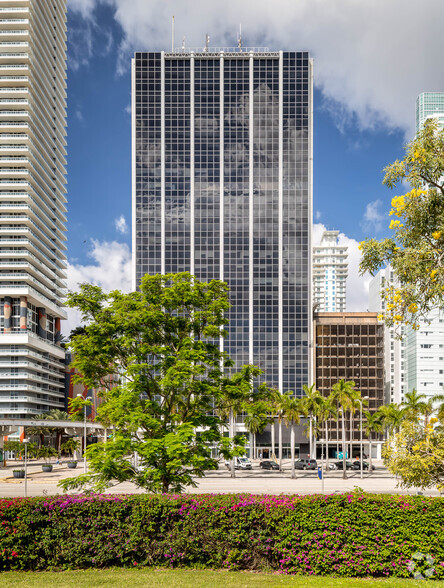 100 N Biscayne Blvd, Miami, FL en alquiler - Foto del edificio - Imagen 3 de 11