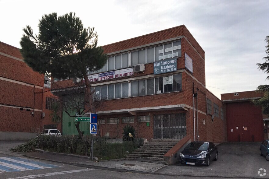 Calle Ruiseñor, 4, Fuenlabrada, Madrid en venta - Foto del edificio - Imagen 2 de 5