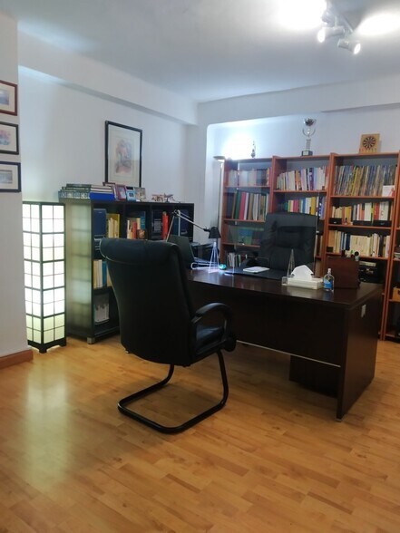 Oficina en Cáceres, Cáceres en venta - Foto del edificio - Imagen 3 de 5