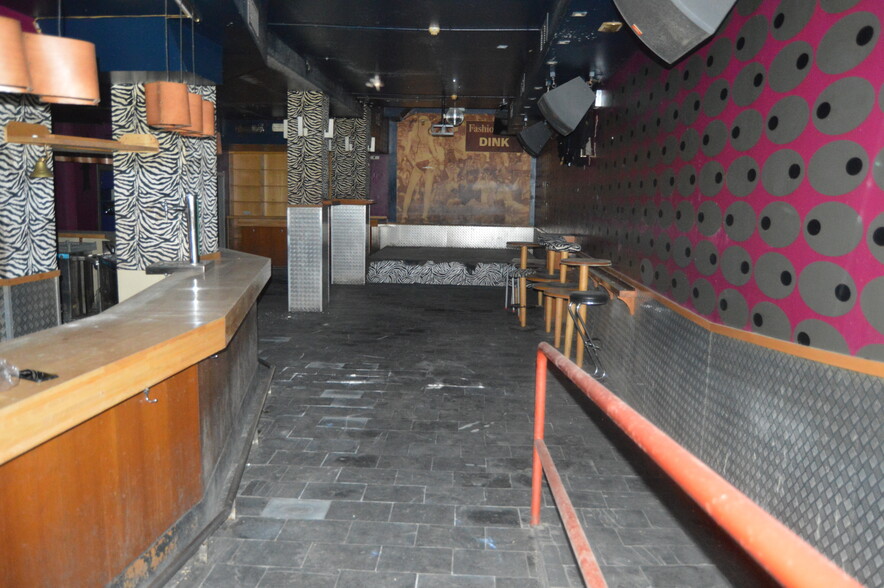 Local en Portugalete en venta - Foto del edificio - Imagen 3 de 10