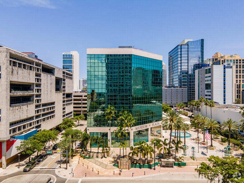 200 S Andrews Ave, Fort Lauderdale, FL en alquiler - Foto del edificio - Imagen 1 de 28