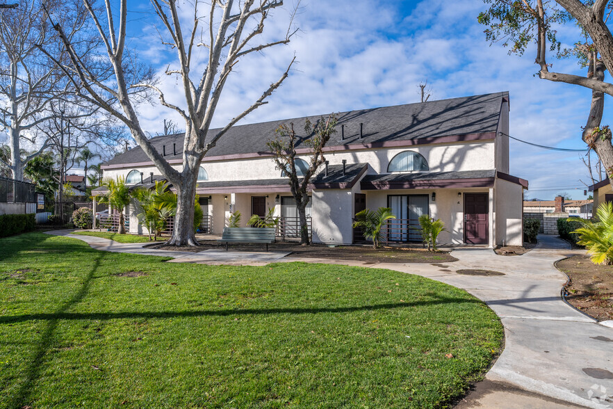 3573 Columbia Ave, Riverside, CA en venta - Foto del edificio - Imagen 3 de 17