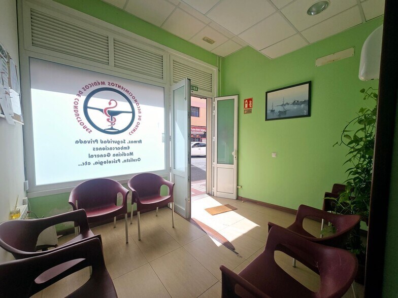 Local en Las Palmas de Gran Canaria en venta - Foto del edificio - Imagen 3 de 21