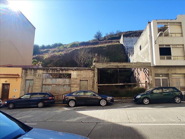 Más detalles de Rúa Emilio González López, Malpica de Bergantiños - Terreno en venta