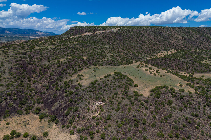 County Road 55, Hernandez, NM en venta - Vista aérea - Imagen 3 de 20