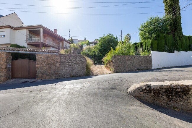 Más detalles de Calle las Casillas, 9, Monachil - Terreno en venta