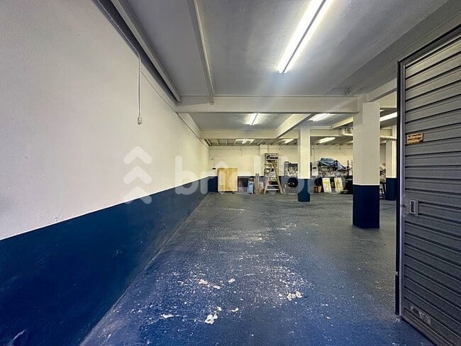 Más detalles de Carrer Font, Sant Just Desvern - Edificio residencial​ en venta