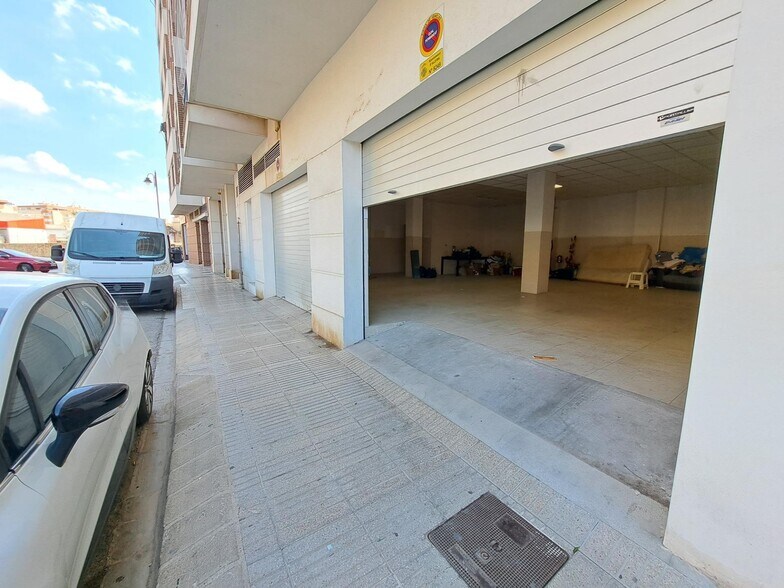Local en VALÈNCIA en venta - Foto del edificio - Imagen 2 de 8