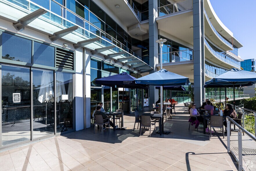 14-16 Lexington Dr, Bella Vista en alquiler - Foto del edificio - Imagen 2 de 5