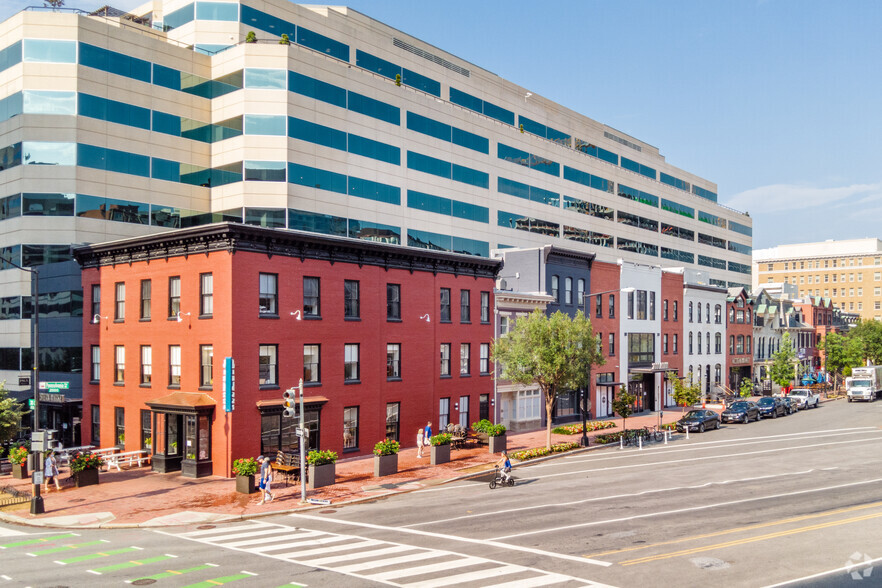 2000 Pennsylvania Ave NW, Washington, DC en alquiler - Foto del edificio - Imagen 1 de 38