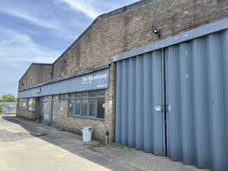 Más detalles de Buckingham Rd, Aylesbury - Nave en alquiler