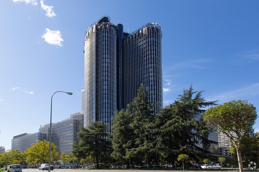 Paseo Castellana, 95, Madrid, Madrid en alquiler - Foto del edificio - Imagen 2 de 7