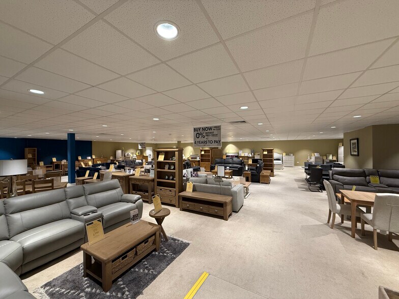 82-84 South St, Elgin en venta - Foto del edificio - Imagen 2 de 4