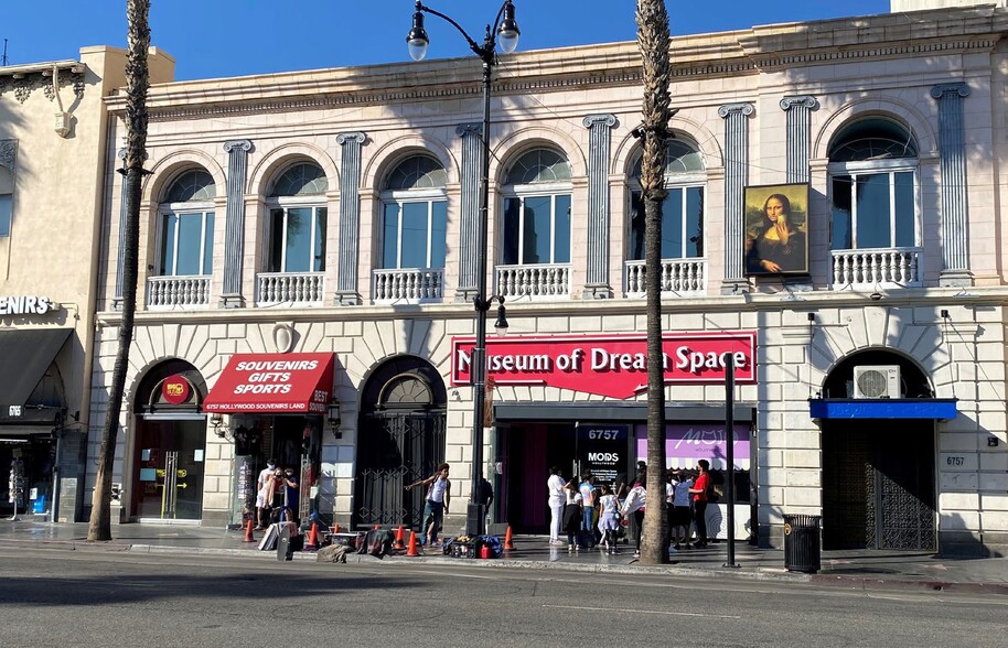 6757-6761 Hollywood Blvd, Los Angeles, CA en alquiler - Foto del edificio - Imagen 2 de 3